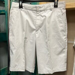 Nike White Flat Front Shorts (never worn)